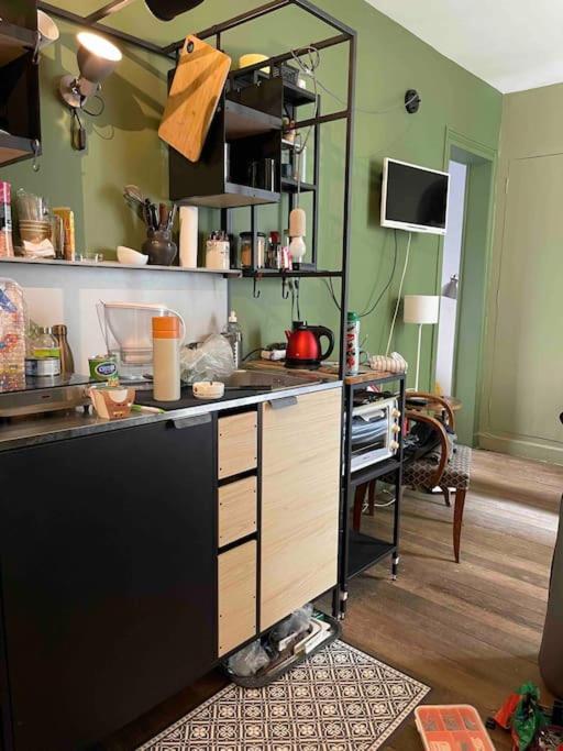 Cosy Nest In Montmartre Apartment Paris Exterior photo